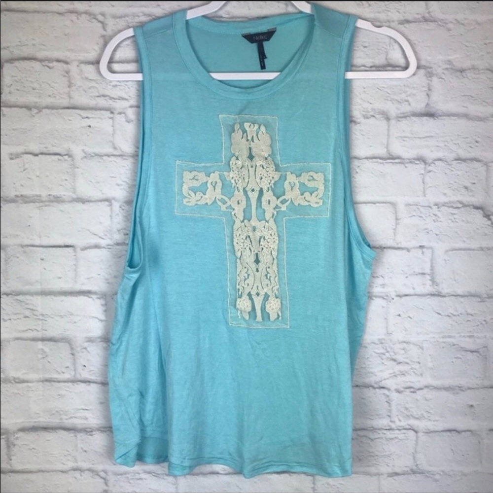 Nollie  Woman’s sleeveless top